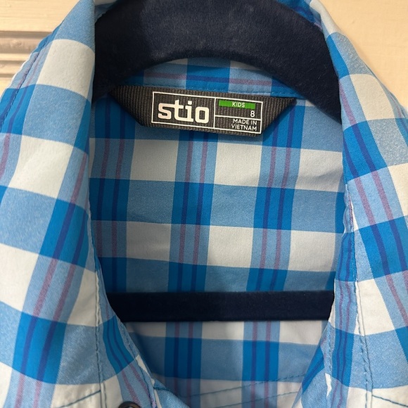 Stio pearl snap shirt - Picture 2 of 3